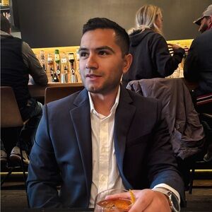 Meet your Posher, Tino